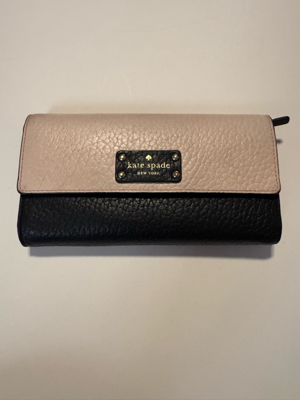 Kate Spade Two-Tone Bay Street Sandra Leather Wallet